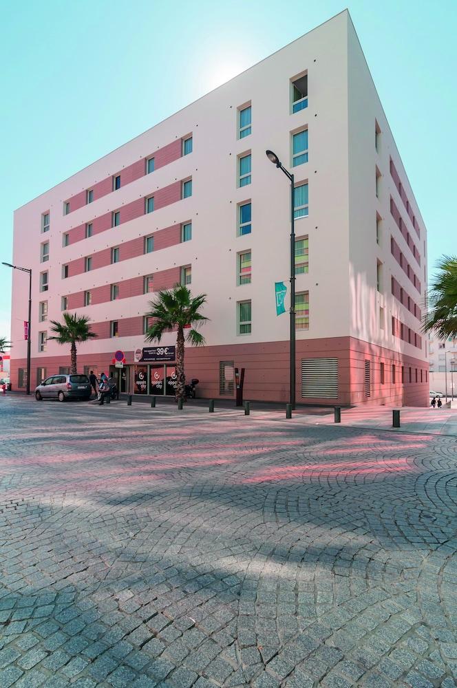 Appart'City Confort Perpignan Centre Gare Zewnętrze zdjęcie