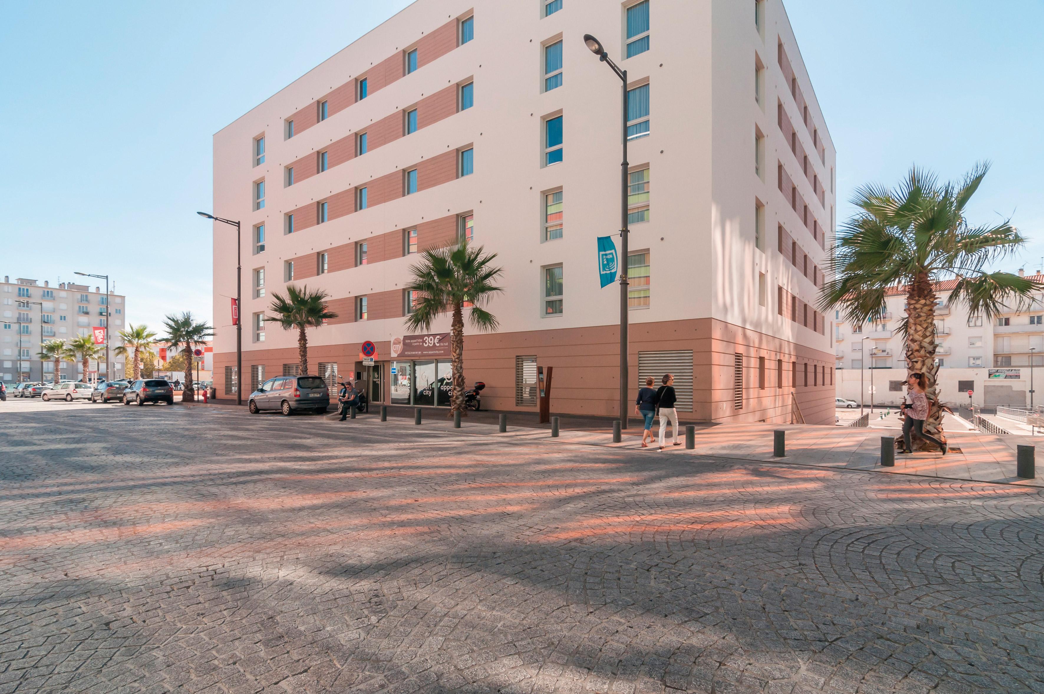 Appart'City Confort Perpignan Centre Gare Zewnętrze zdjęcie